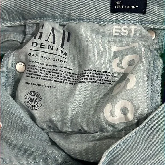 Gap 5 Pocket Skinny Jeans - Picture 5 of 7